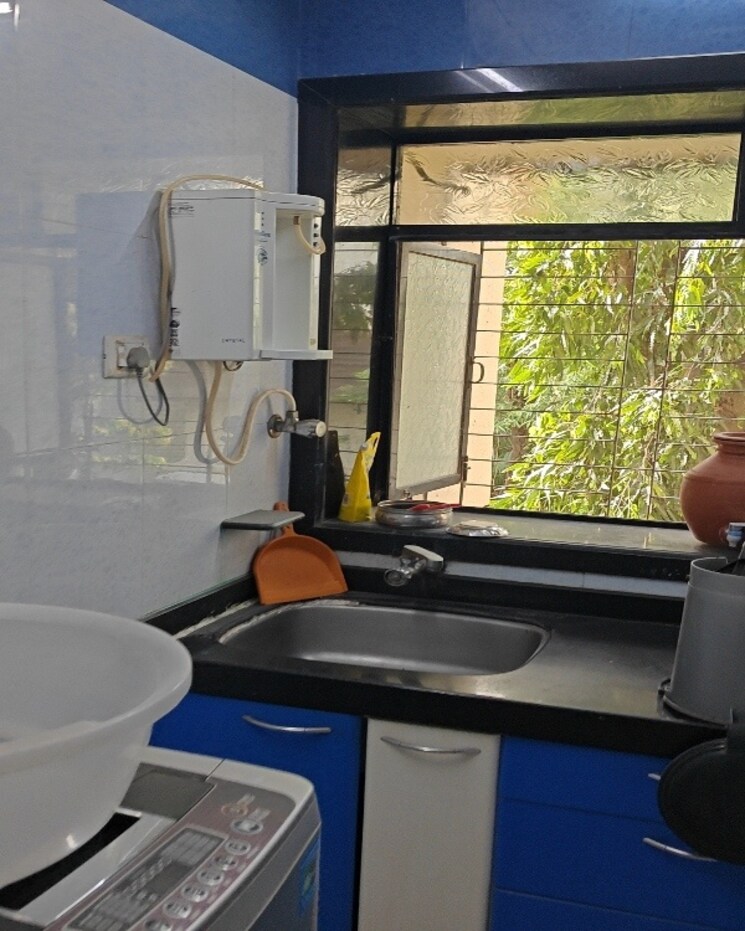 Team Area, amrapali-silicon-city 3 Bedroom 1528 Sq.Ft. Apartment In Sector 76 Noida 9760156