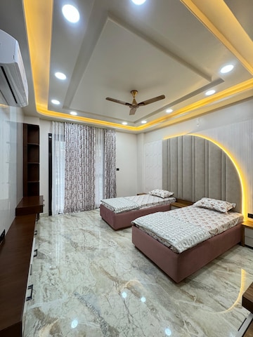 Bedroom in 5 BHK Villa at Vaishali Nagar – for Sale