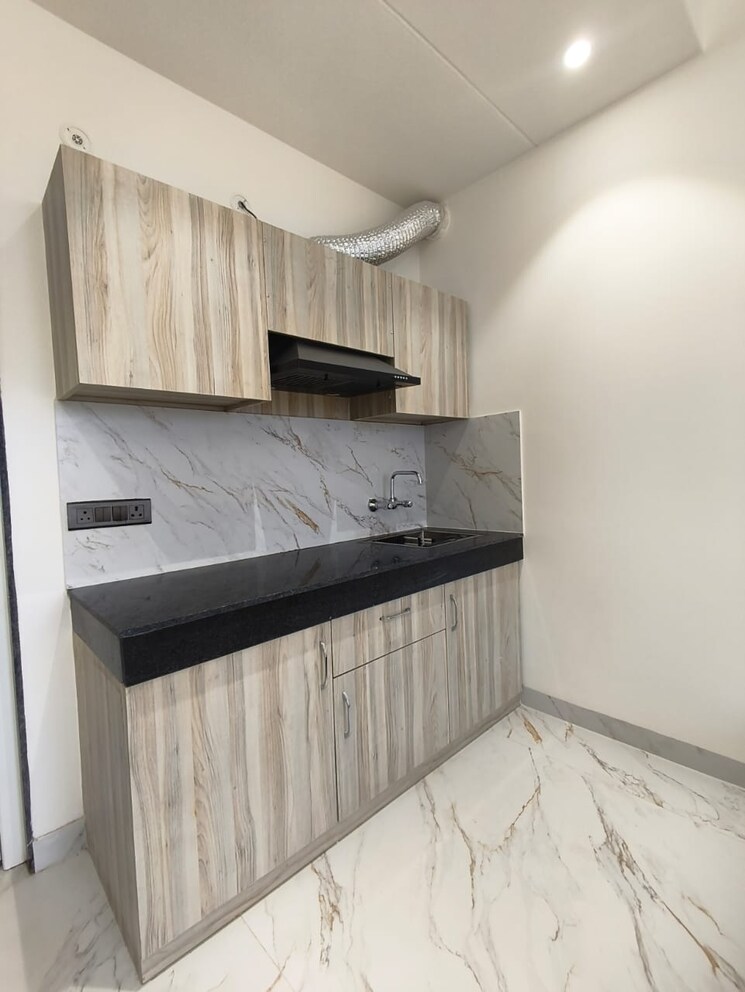 Kitchen, sector 46 Studio 600 Sq.Ft. Builder Floor In Sector 46 Gurgaon 9760724