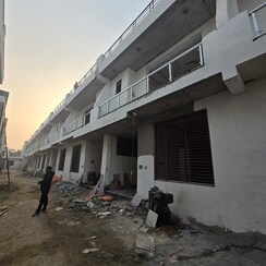 3 BHK + Study Room Villa For Sale in Sector 16B Greater Noida