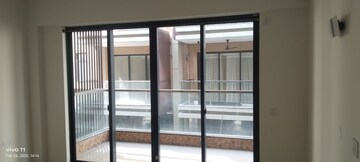 Room in 3 BHK Builder Floor at Adani Samsara Ivana, Sector 63 – for Rent