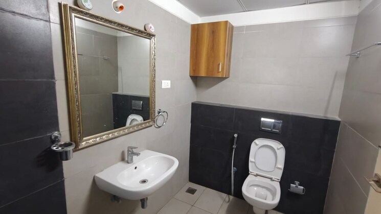Bathroom, rajapushpa-provincia 3 Bedroom 2400 Sq.Ft. Apartment In Narsingi Hyderabad 9760950
