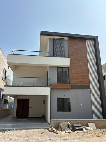 4 BHK Villa – Exterior View View at Praneeth Pranav Venetia, Shankarpalli - for Sale