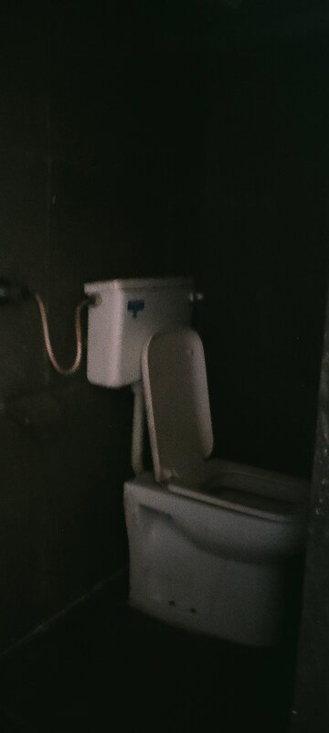 Furnished Amenities in  Warehouse at Goregaon East – for Rent