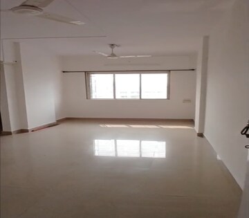 1 BHK Apartment For Rent in Dadar East