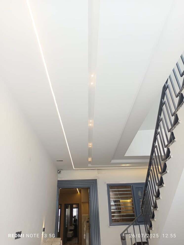 undefined, patiala road 6+ Bedroom 4900 Sq.Ft. Independent House In Patiala Road Zirakpur 9761744