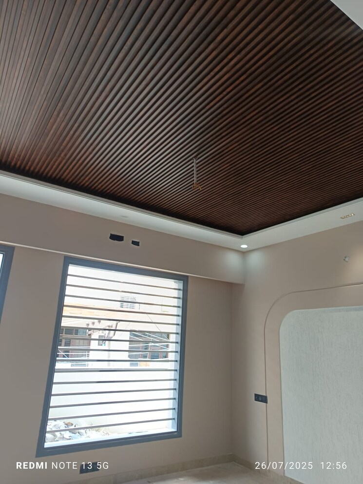 Room, patiala road 6+ Bedroom 4900 Sq.Ft. Independent House In Patiala Road Zirakpur 9761744