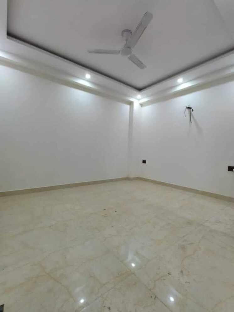 Room, saket 2 Bedroom 900 Sq.Ft. Builder Floor In Saket Delhi 9761619