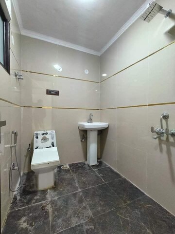 Kitchen in 2 BHK Builder Floor at Saket – for Rent