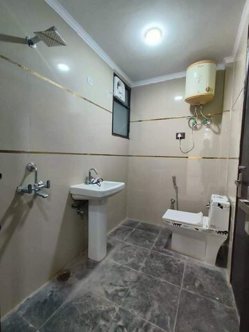 Bathroom in 2 BHK Builder Floor at Saket – for Rent