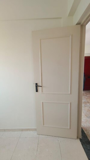 Bathroom in 2 BHK Apartment at Vertex Ashok Smruti, Kasarvadavali – for Rent