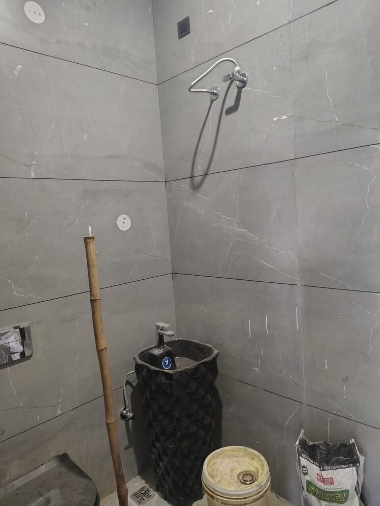 Bathroom, dhakoli 6 Bedroom 215 Sq.Ft. Independent House In Dhakoli Zirakpur 9761784