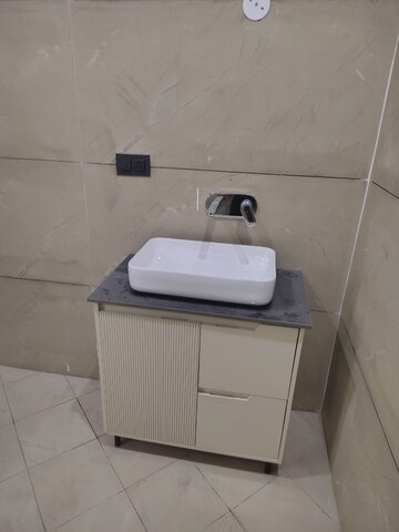 Bathroom in 6 BHK Independent House at Dhakoli – for Sale