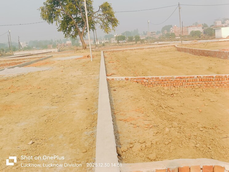 undefined, gomti nagar  4400 Sq.Ft. Plot In Gomti Nagar Lucknow 9761888
