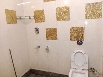 Bathroom in 3 BHK Builder Floor at Janakpuri – for Rent