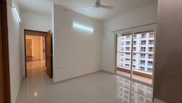 Room in 2 BHK Apartment at Sobha Dream Gardens, Thanisandra Main Road – for Rent