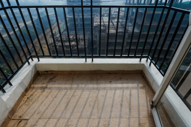 Balcony, nirala-estate-ii 2.5 Bedroom 955 Sq.Ft. Apartment In Tech Zone 4 Greater Noida Greater Noida 9761919