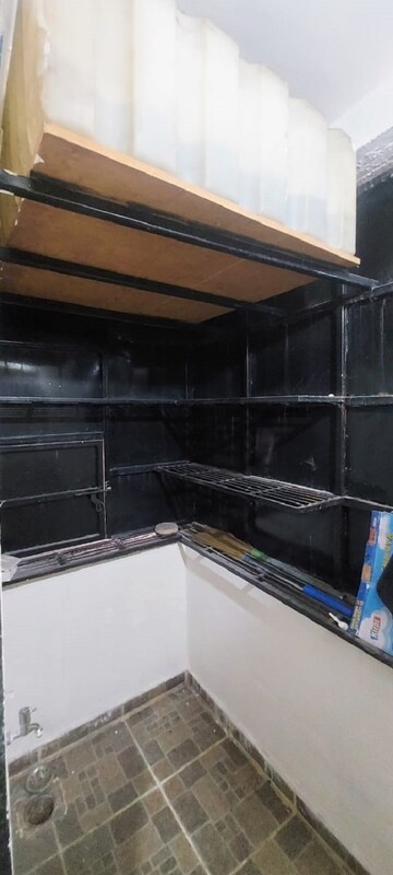 Furnished Amenities in 2 BHK Builder Floor at Sohna Road – for Sale