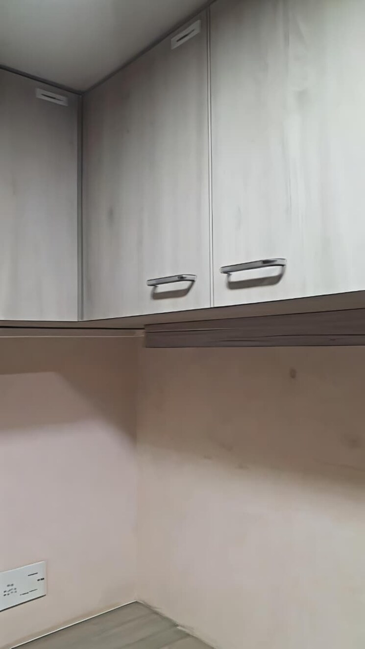 Other, kolkatta gpo Commercial Office Space 350 Sq.Ft. In Kolkatta Gpo Kolkata 9762385