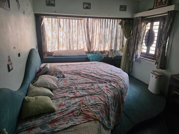 Bedroom in  Warehouse at Paldi – for Rent