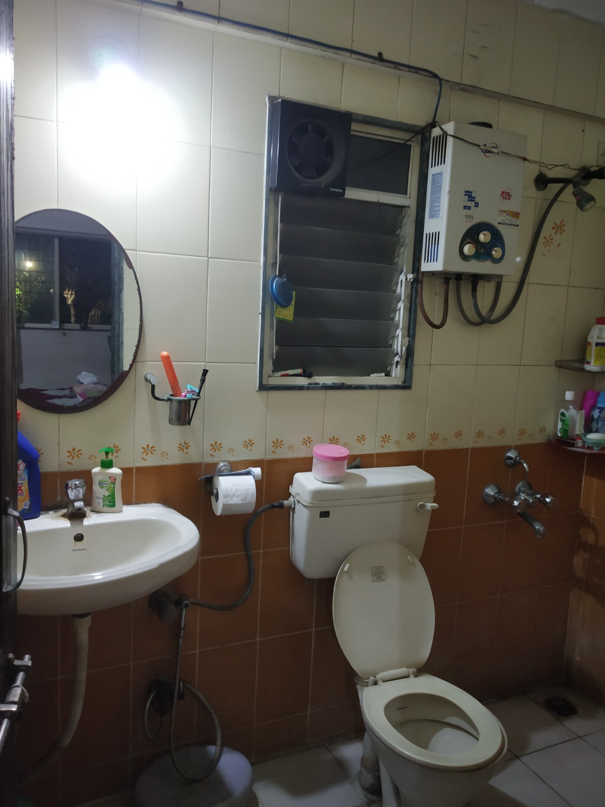 Attached Bathroom, wadhwani-sai-atharva 2 Bedroom 950 Sq.Ft. Apartment In Pimple Saudagar Pune 9762709