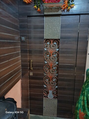 Furnished Amenities in 1.5 BHK Apartment at Kopar Khairane – for Rent