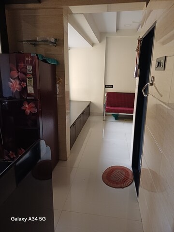 Room in 1.5 BHK Apartment at Kopar Khairane – for Rent