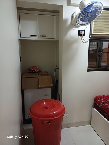 Room in 1.5 BHK Apartment at Kopar Khairane – for Rent