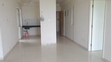 Room in 3 BHK Apartment at Godrej Hillside, Mahalunge – for Rent
