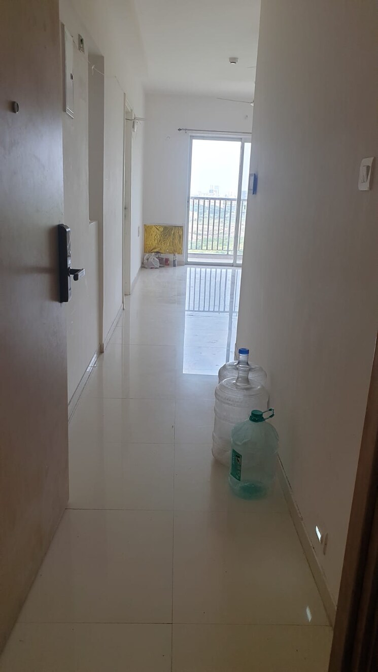 Bathroom, godrej-hillside 3 Bedroom 930 Sq.Ft. Apartment In Mahalunge Pune 9763402