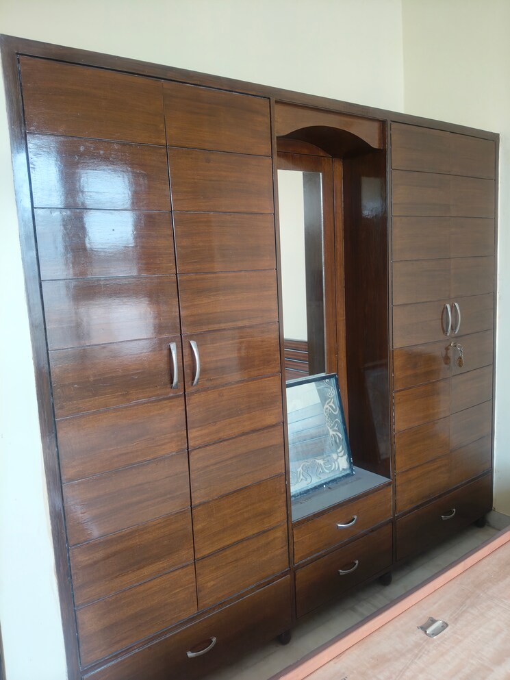 Room, sector 17 2 Bedroom 850 Sq.Ft. Independent House In Sector 17 Panchkula 9763548