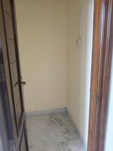 Building Lobby in 2 BHK Independent House at Sector 17 – for Rent
