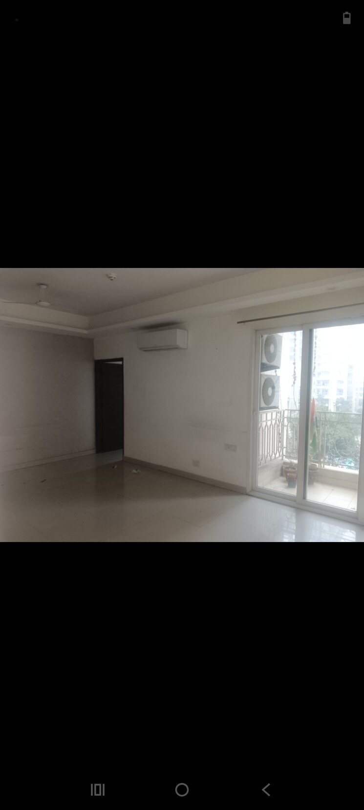 Room, mahagun-mirabella 2 Bedroom 847 Sq.Ft. Apartment In Sector 79 Noida 9763571