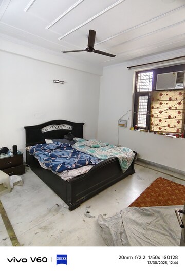 Bedroom in 6 BHK Independent House at RWA Apartments Sector 50, Sector 50 – for Rent