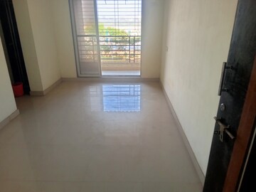 Room in 2 BHK Apartment at Sector 5 Taloja – for Sale