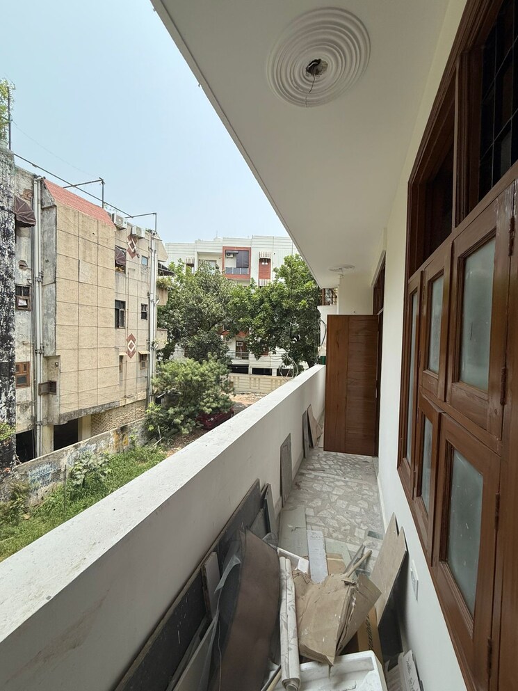 Balcony, vaishali sector 6 1 Bedroom 497 Sq.Ft. Builder Floor In Vaishali Sector 6 Ghaziabad 9763830