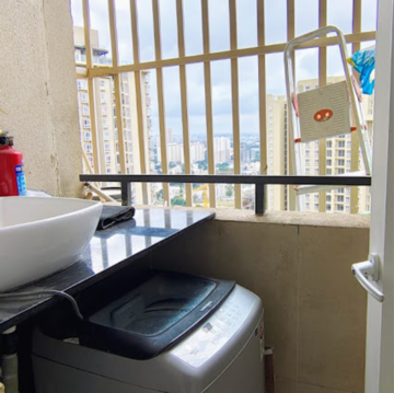 Kitchen in 2 BHK Apartment at Bhartiya Nikoo Homes Phase 2, Kannur – for Rent