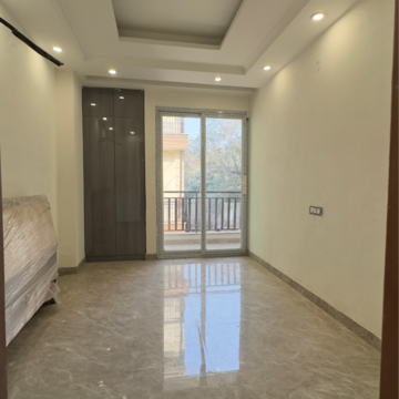Room in 3 BHK Apartment at Chattarpur – for Sale