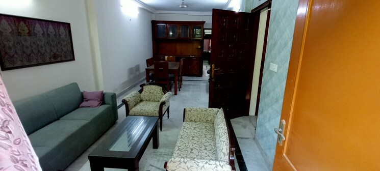 Bedroom, jor bagh 3 Bedroom 1650 Sq.Ft. Builder Floor In Jor Bagh Delhi 9764133