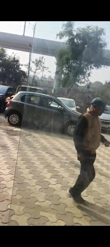 Parking in  Office Space at Vardhman Star Shop Mall, Sector 19 – for Rent