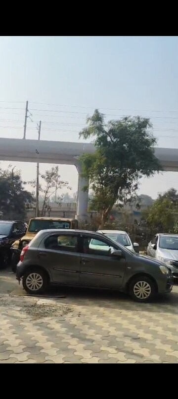 Parking in  Office Space at Vardhman Star Shop Mall, Sector 19 – for Rent