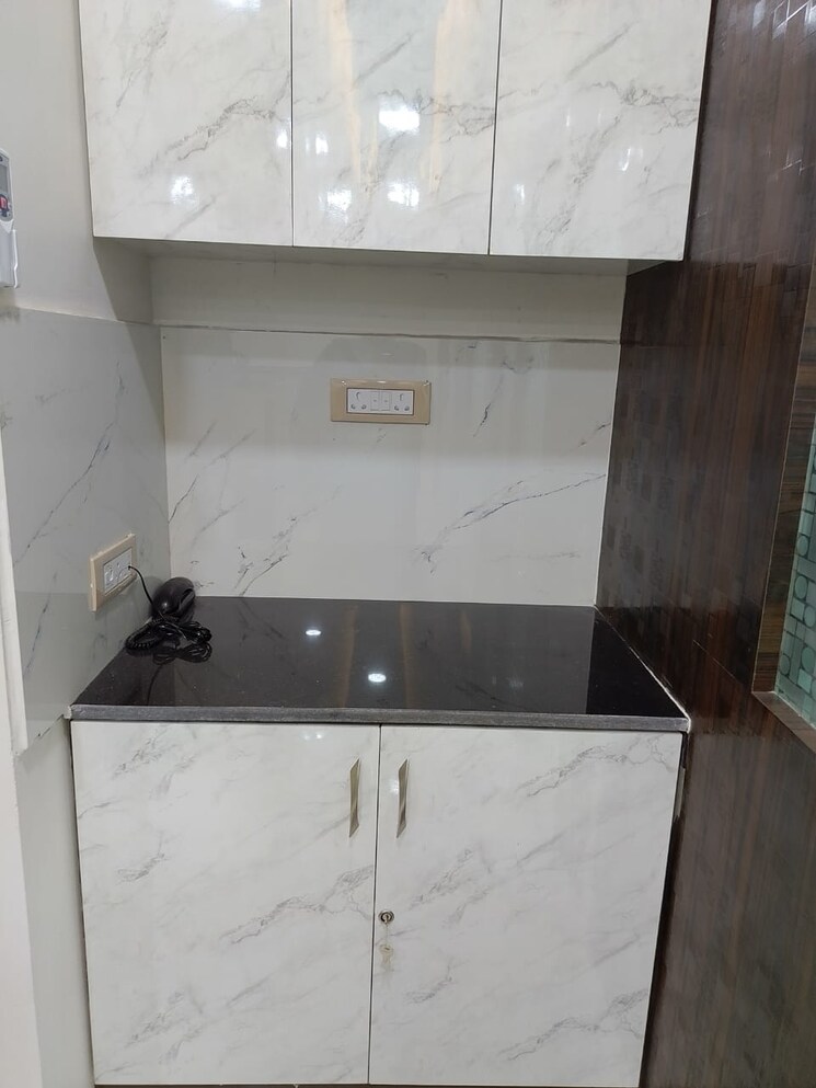 Kitchen, mani-casadona Commercial Office Space 1021 Sq.Ft. In New Town Kolkata 9764307