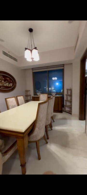 Team Area in 4 BHK Apartment at M3M Golf Estate, Sector 65 – for Rent