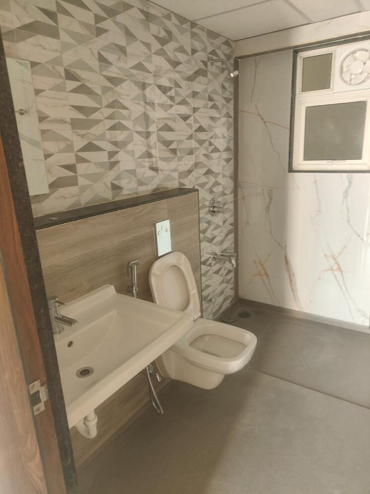 Bathroom, kumar-megapolis-saffron 2 Bedroom 555 Sq.Ft. Apartment In Hinjewadi Pune 9764396