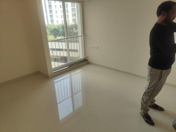 Room in 2 BHK Apartment at Kumar Megapolis Saffron, Hinjewadi – for Rent