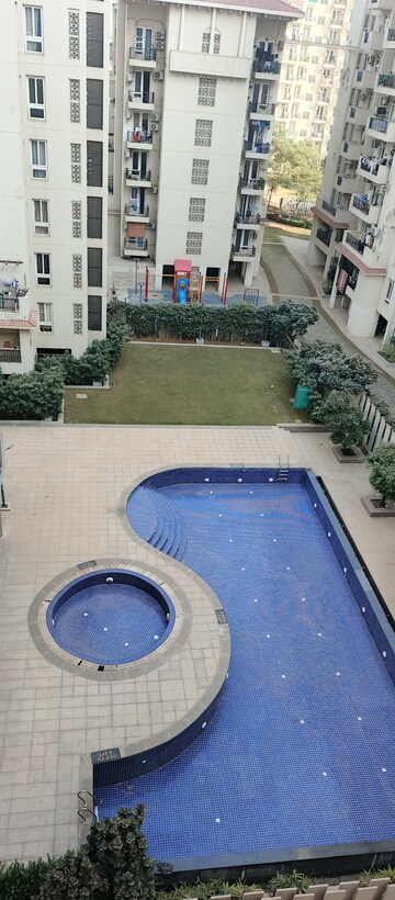 Parking in 2.5 BHK Apartment at Emaar Emerald Estate, Sector 65 – for Rent