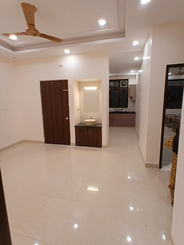 Room in  Pg at Chitrakoot – for Rent