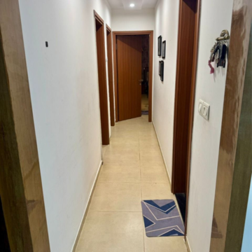 Building Lobby in 3 BHK Apartment at Bhartiya Nikoo Homes Phase 2, Kannur – for Rent