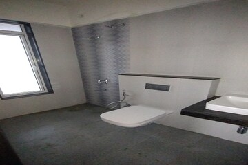 Bathroom in 1 BHK Apartment at Sheth Avante, Kanjurmarg West – for Rent