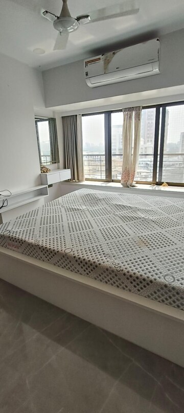 Bedroom in 2 BHK Apartment at Andheri Panchvati CHS, Andheri West – for Rent